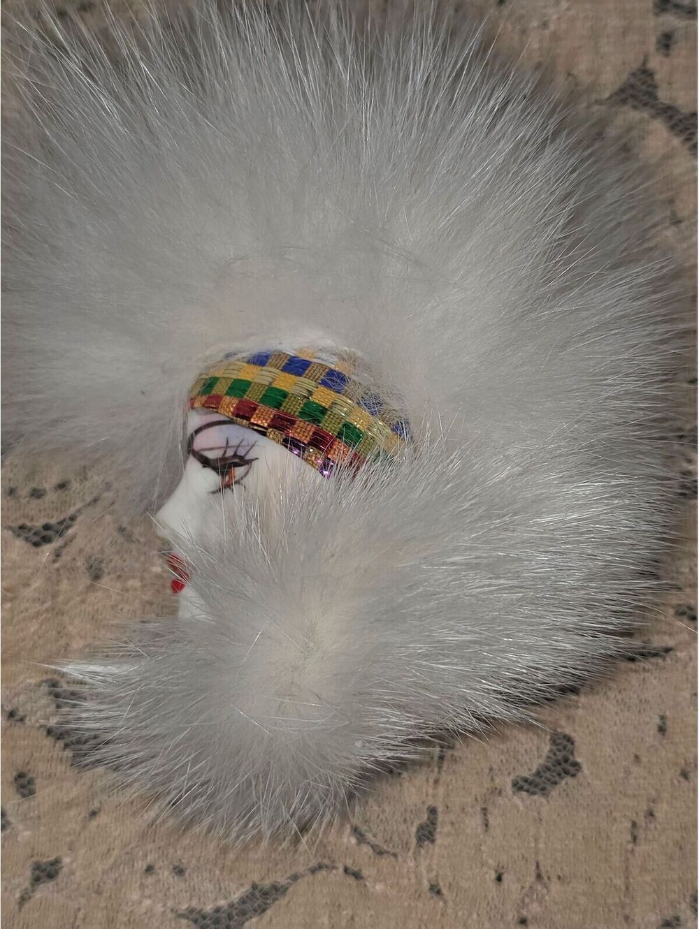 Porcelain and fur vintage brooch